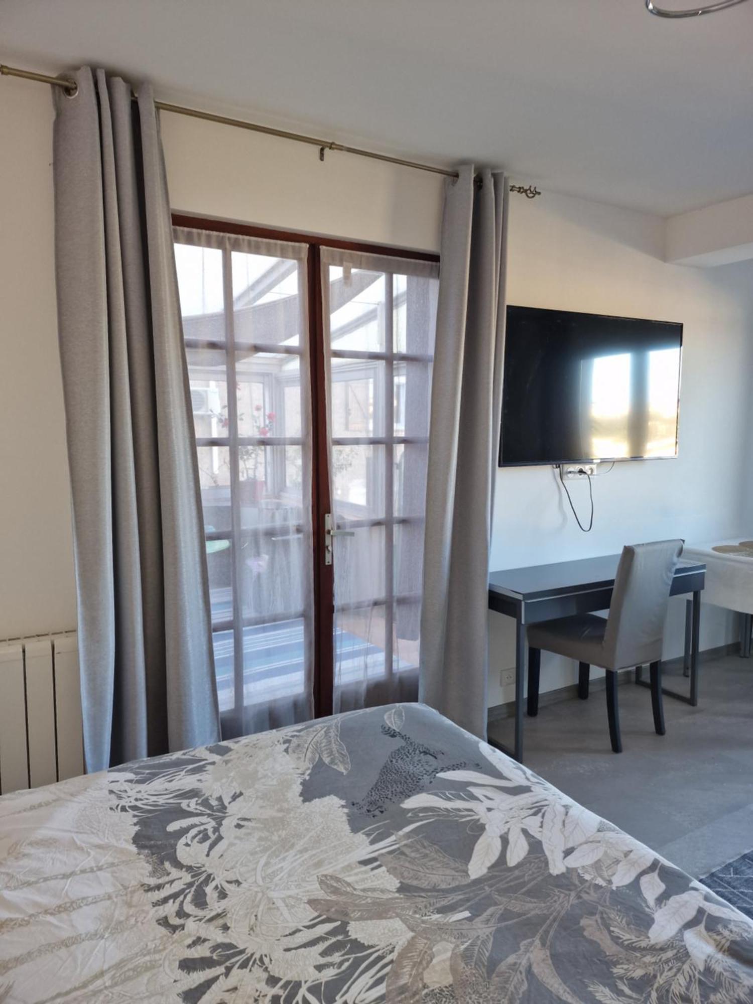 Ravissant Appartement Saint-Raphael Piscine Kamer foto