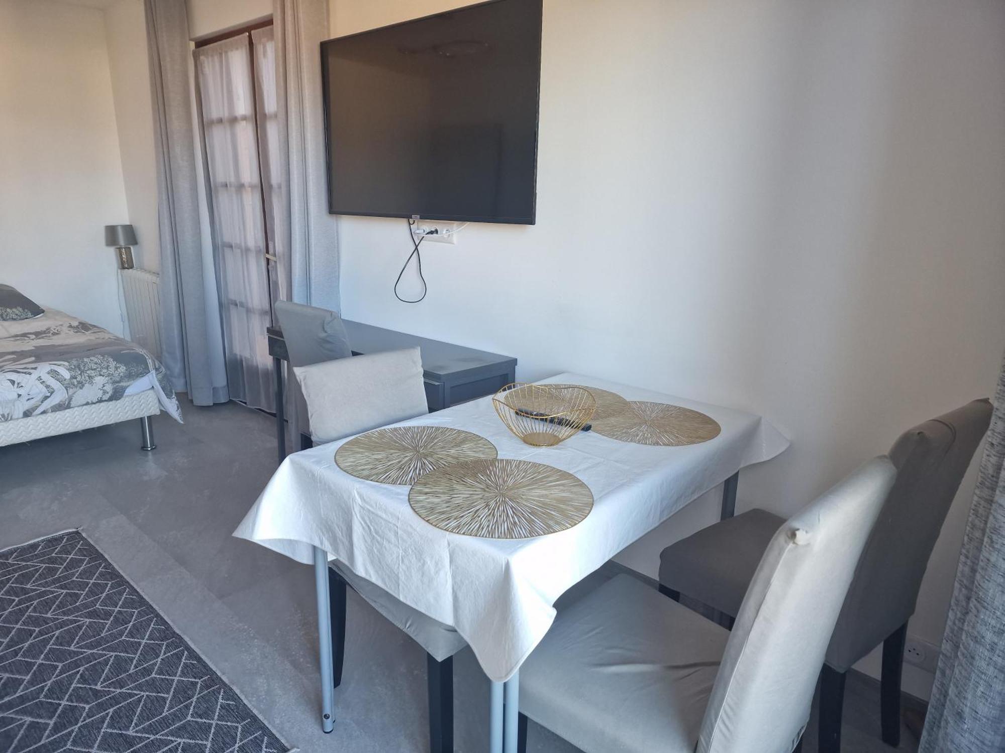 Ravissant Appartement Saint-Raphael Piscine Kamer foto