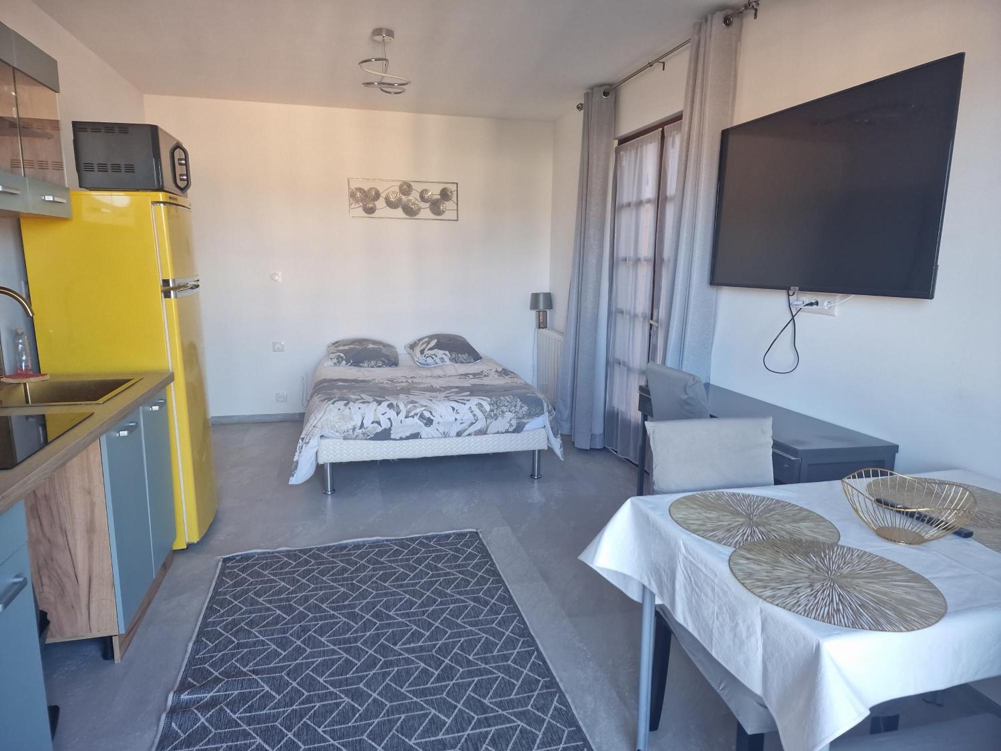 Ravissant Appartement Saint-Raphael Piscine Buitenkant foto